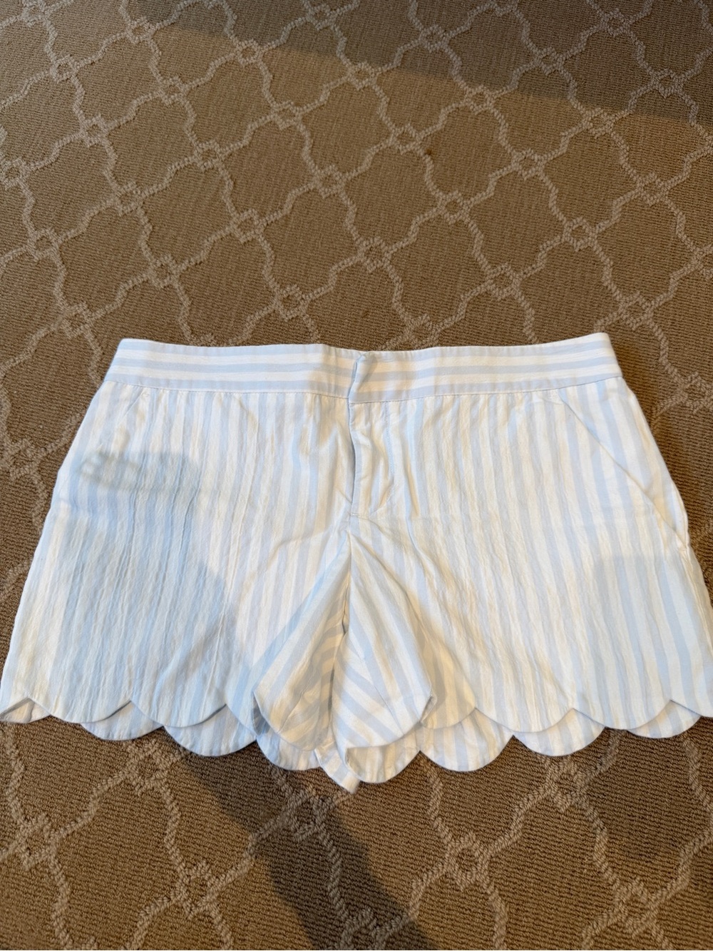 Club Monaco White & Light Blue Striped Scallop-Hem High-Rise Shorts